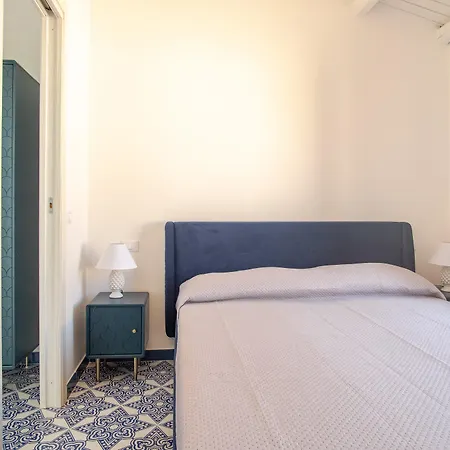 Zisa Romantic Terrace & Private Outdoor Jacuzzi Appartement Palermo