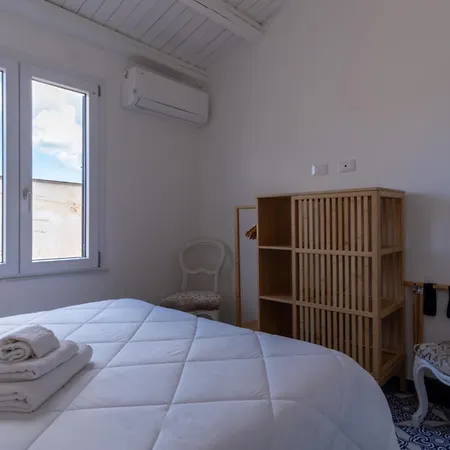 Appartement Zisa Romantic Terrace & Private Outdoor Jacuzzi *